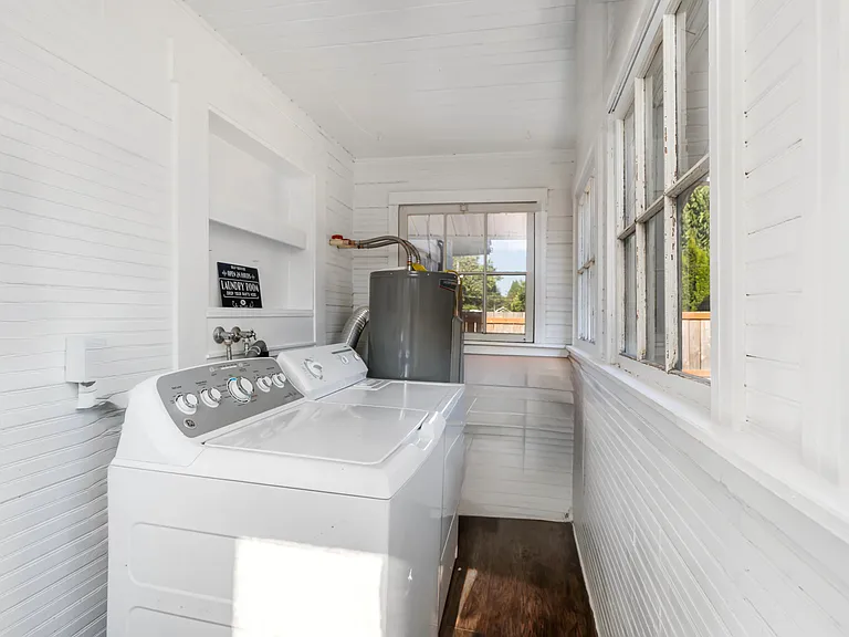Laundry/Mud Room - Convenient access from detached garage and back yard (Full size washer/dryer and New Water Heater)