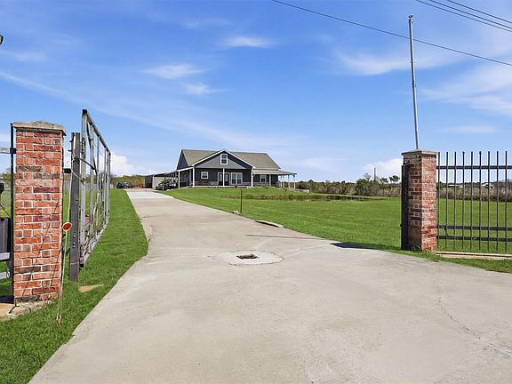 3rd image of 21902 Ramsey Rd