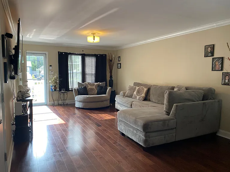 757 Coolidge Ave — Photo 9
