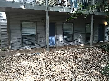 2nd image of 802 S 1st St APT 121