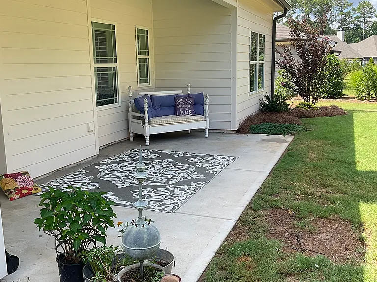 1050 Legend Dr — Photo 24