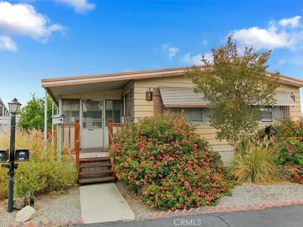 332 N Lyon Ave, Hemet, CA 92543
