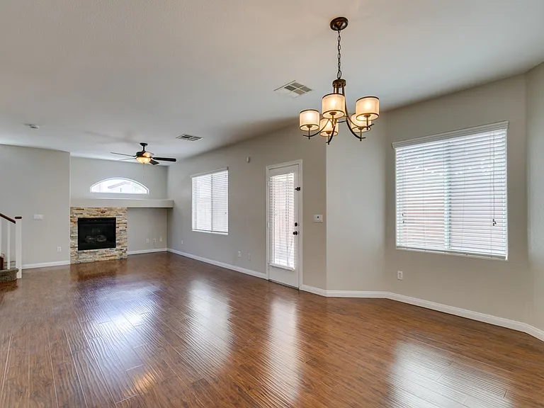 9341 Colorful Rainbow Ave — Photo 20