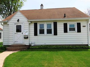 1420 Williston Ave, Waterloo, IA 50702