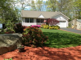 114 Lake View Dr, Glocester, RI 02814