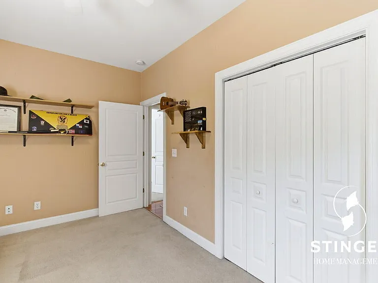 3 Kings Cross Ct — Photo 37