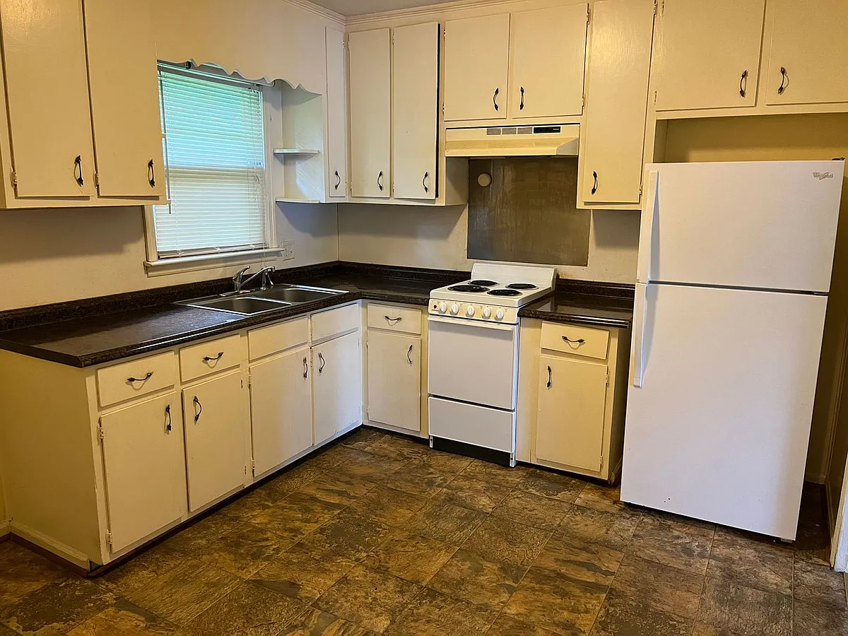 Building Photo - 100 Lankford Cir #A4