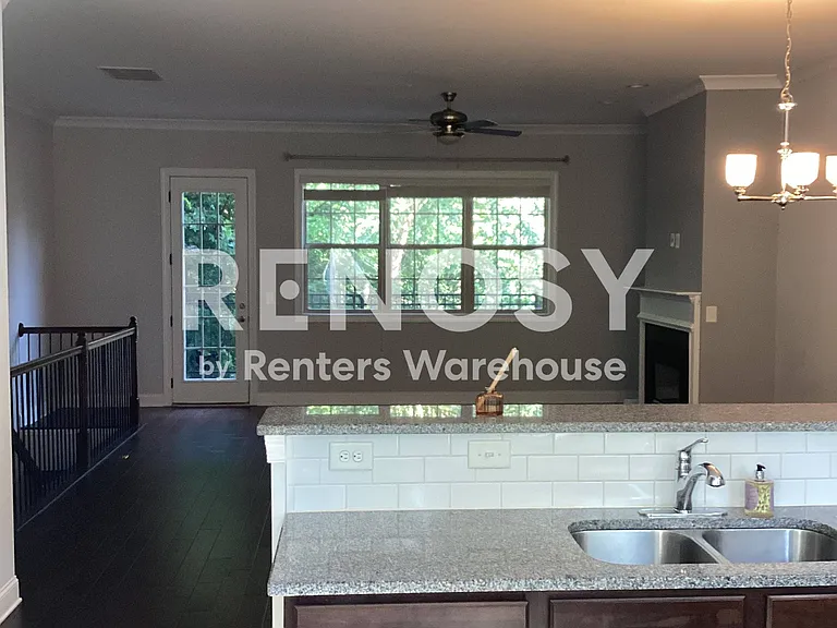2422 Tenor Ln — Photo 25