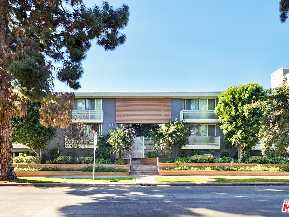 1st image of 2223 S Bentley Ave APT 106