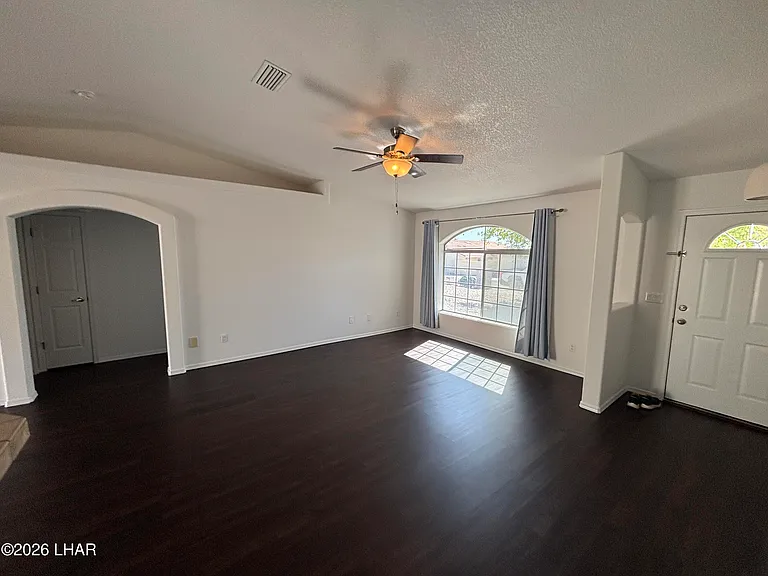 3864 N Stratford St — Photo 2