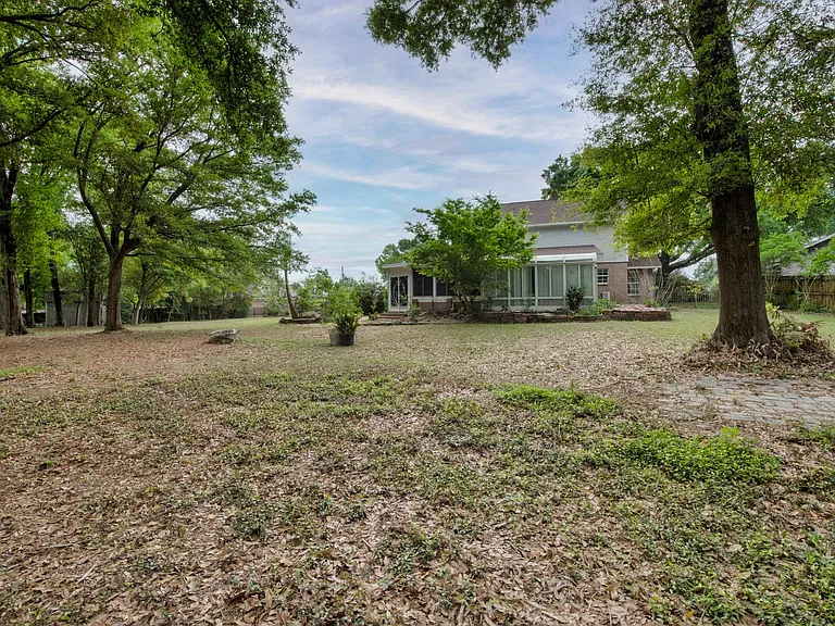 6740 Scotts Pl — Photo 41
