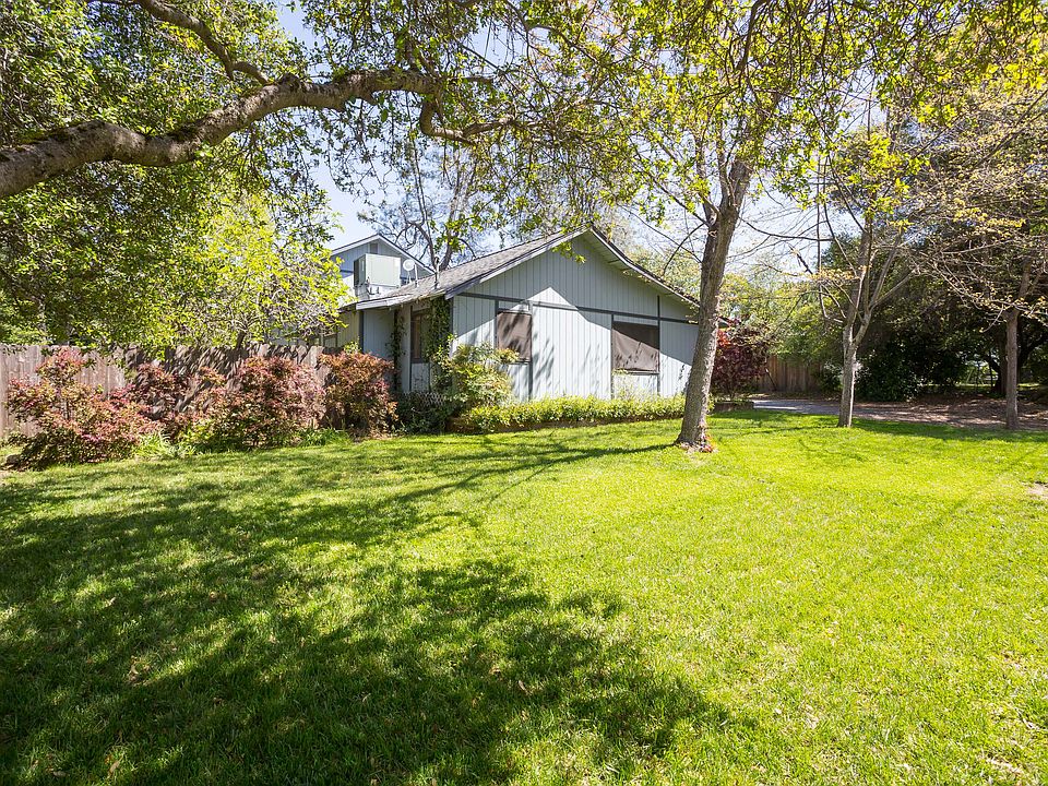 1st image of 610 Bowman Way
