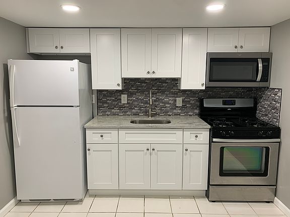 3rd image of 561 Bellmore Ave #561