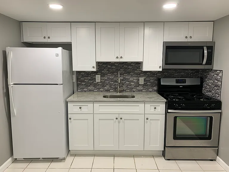561 Bellmore Ave #561 — Photo 3