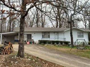 128 Cherokee Rd, Cherokee Village, AR 72529