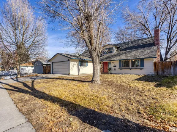 7476 Limestone Dr, Reno, NV 89511