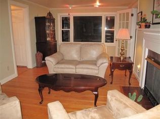 60 Hoover Rd, Needham, MA 02494