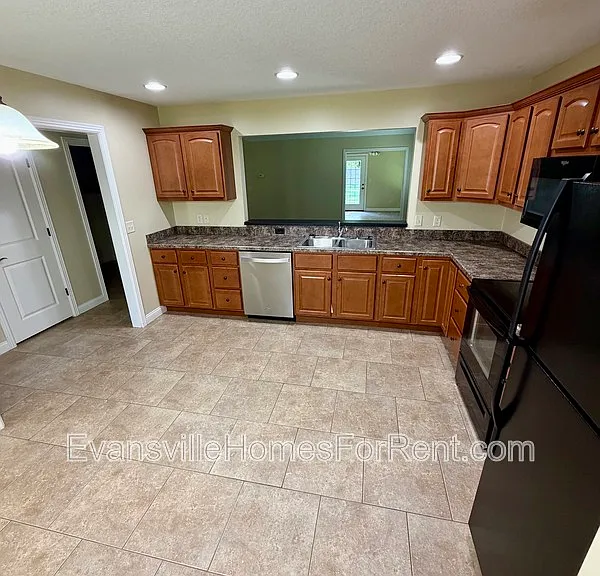 3909 Charlotte Ave #B — Photo 7