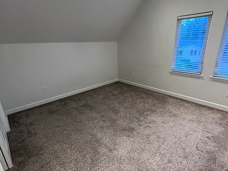 603 W Myrtle Ave — Photo 13
