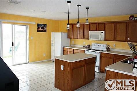 4th image of 1634 Black Oak Ct