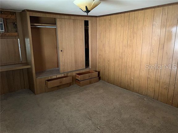 5th image of 704 51st Avenue Plz W