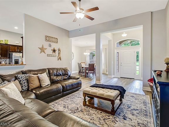3rd image of 1302 SW 27th Terrace Cpe