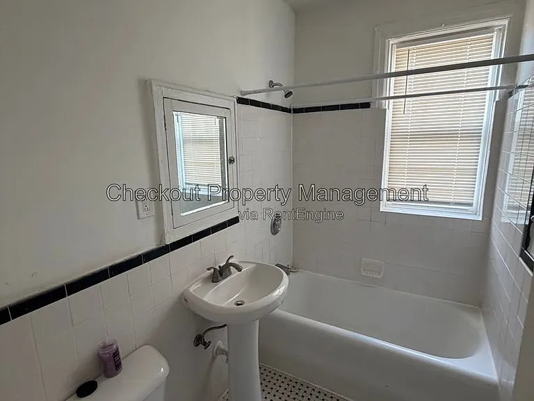 7336 Forsyth Blvd #104 — Photo 6