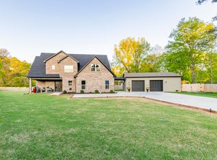 6020 Centark Ct, Alexander, AR 72002
