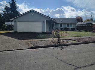 1519 Vera Dr, Springfield, OR 97477