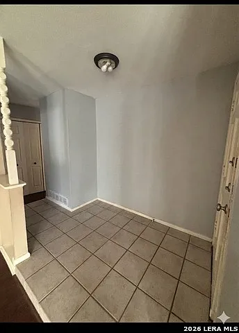 4307 Markham St — Photo 3