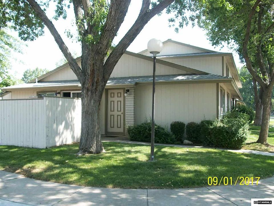 1st image of 1049 Briarwood Dr
