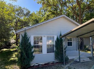 820 S C St, Rogers, AR 72756