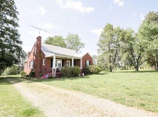 8625 Red House Rd, Appomattox, VA 24522