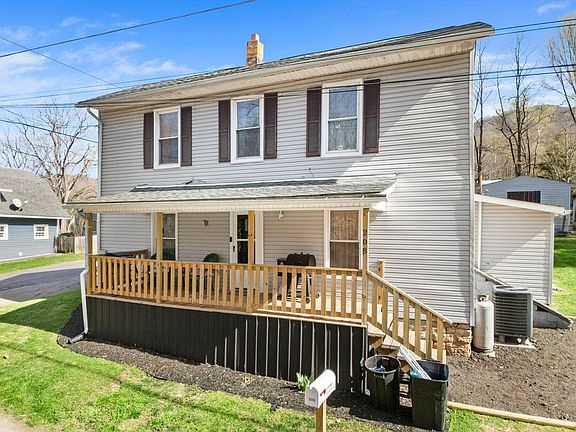 2nd image of 208 Holston St