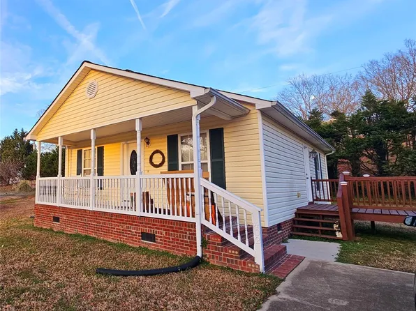 402 Self St, Cherryville, NC 28021