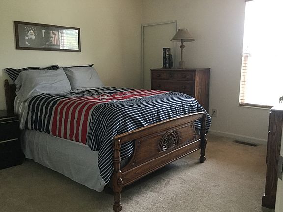 2nd image of 10767 Parker Dr