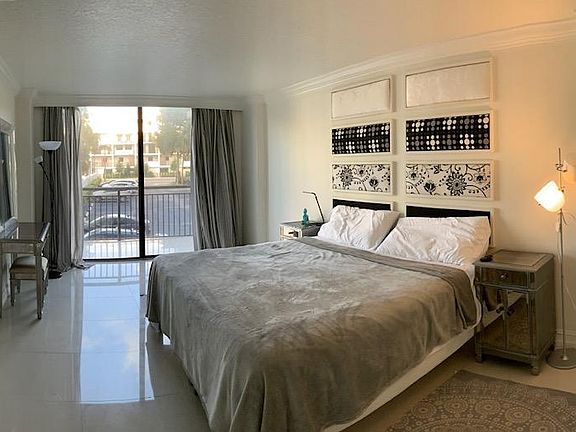 5th image of 3031 N Ocean Blvd APT 206