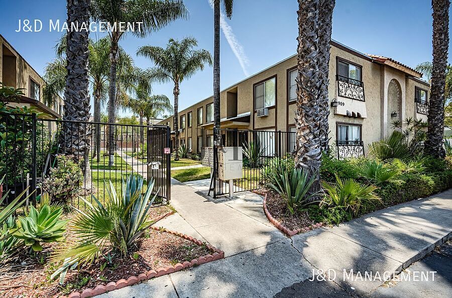 1st image of 909 S Sunshine Ave S #11