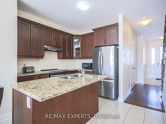 2nd image of 27 Hogan Manor Dr