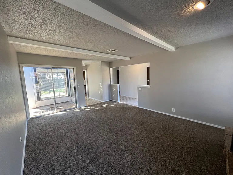 1017 S Neptune Rd — Photo 8