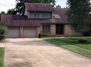 4659 Alkire Rd, Grove City, OH 43123