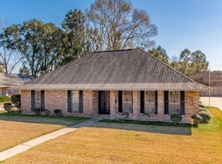 9454 El Cajon Dr, Baton Rouge, LA 70815