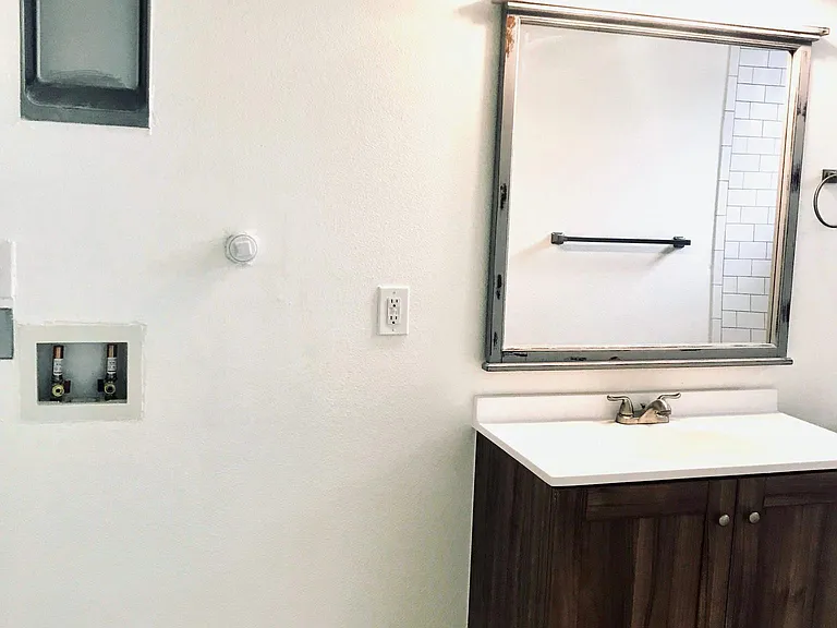 1115 Nolan St #2-2100 — Photo 8
