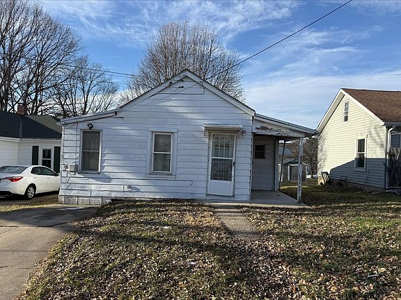 2nd image of 606 Willow St