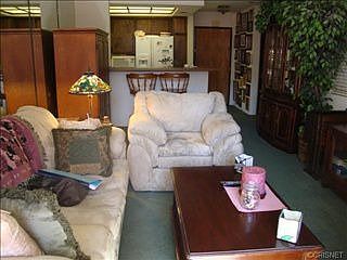 4th image of 7211 Cozycroft Ave Unit 35