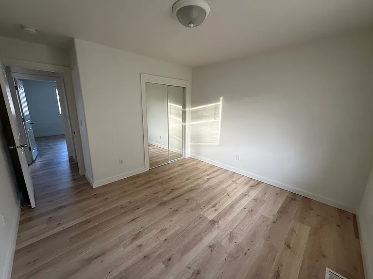 1122 S Ada St — Photo 18
