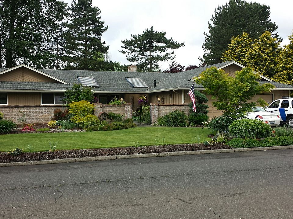 1st image of 7310 NE Meadows Dr
