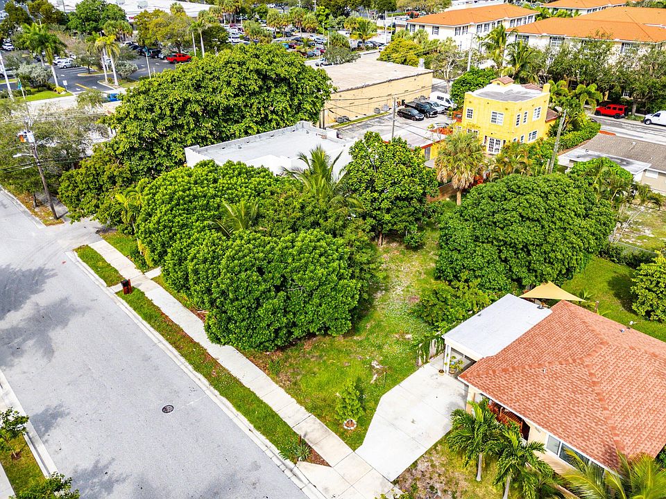 1st image of 334 Cornell Drive