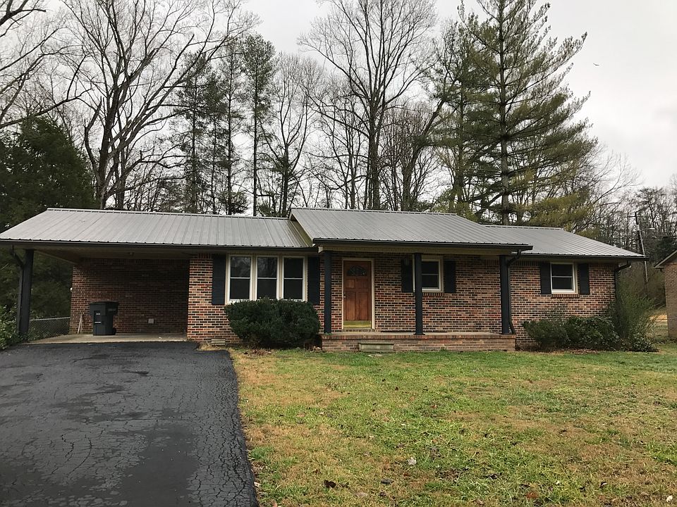1st image of 915 Melrose Dr