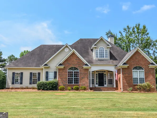 108 Lake Chase Dr S, Griffin, GA 30224